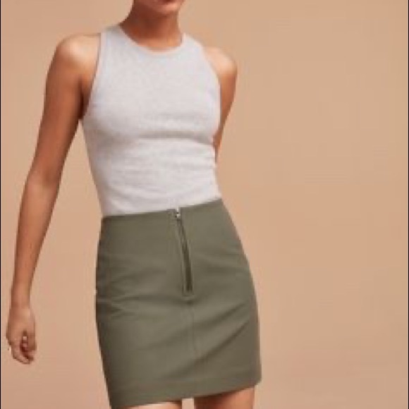 Aritzia Dresses & Skirts - Wilfred Free Peggy Skirt